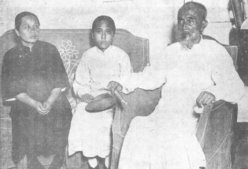 “清末怪杰”國學大師辜鴻銘出生