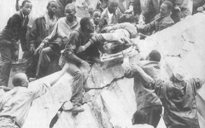 美國(guó)駐肯尼亞大使館遭汽車炸彈襲擊