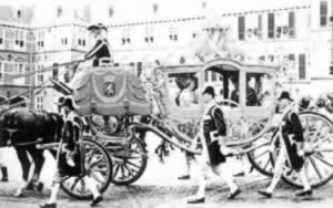 我國與荷蘭恢復(fù)外交關(guān)系