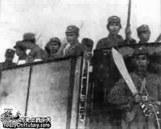 日軍再次發(fā)起猛攻，第十九路軍撤退，淞滬戰(zhàn)事結(jié)束（轉(zhuǎn)自：歷史上的今天。中國(guó)）