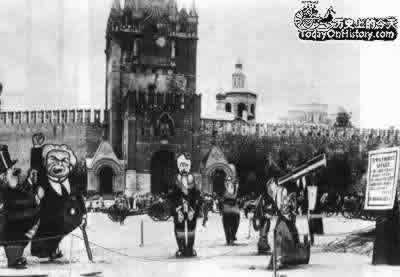 蘇俄決定實行新經濟政策(轉自：歷史上的今天。中國)