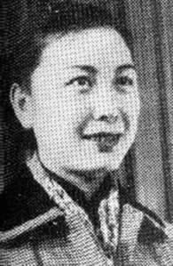 黃梅戲表演藝術家嚴鳳英被迫害致死